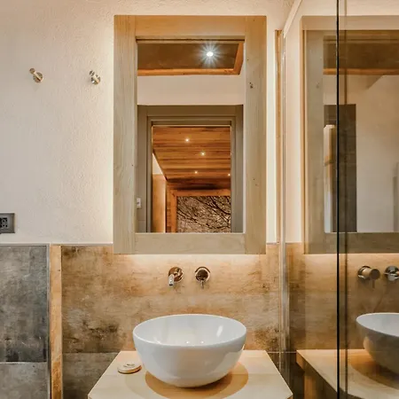 Hotiday Sauze Centro 3*