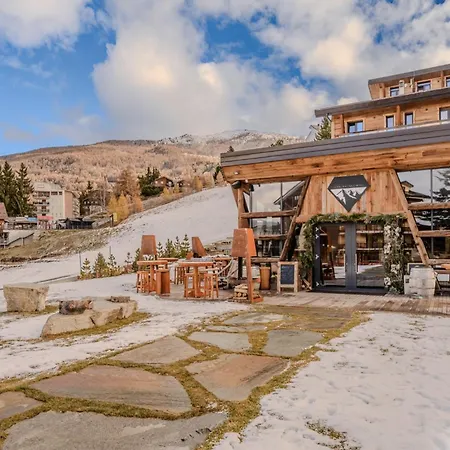 Hotel Hotiday Sauze Centro 3*